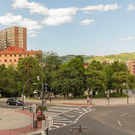 Apartamento Frente Al Parque, En El Centro Bilbao Exterior foto
