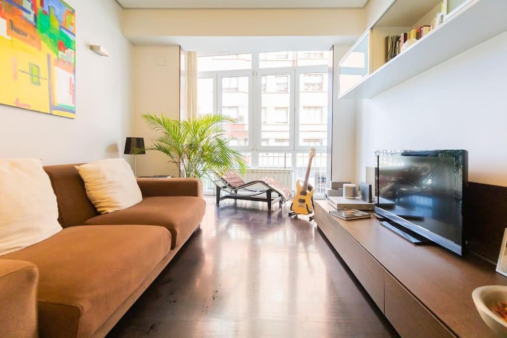Apartment Frente Al Parque, En El Centro Bilbao